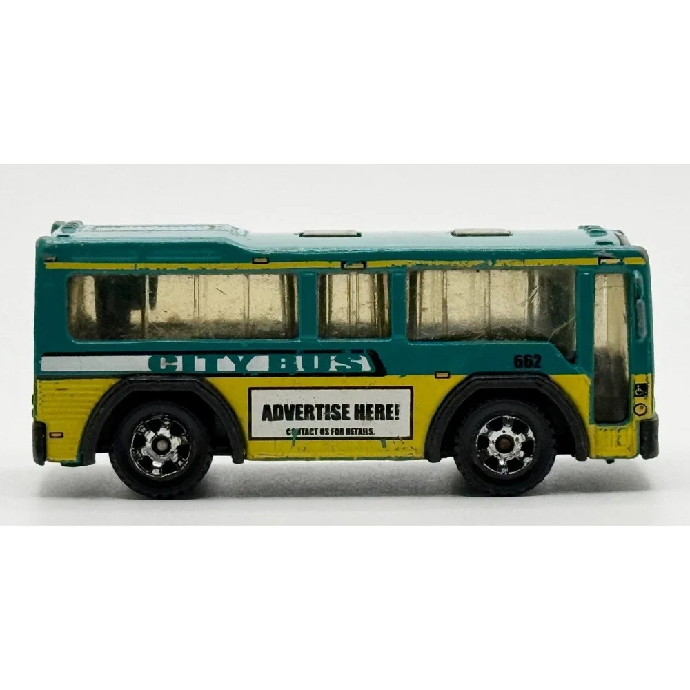 Matchbox City Transit Bus Teal/Yellow 2004‎ Generic Casting About 3